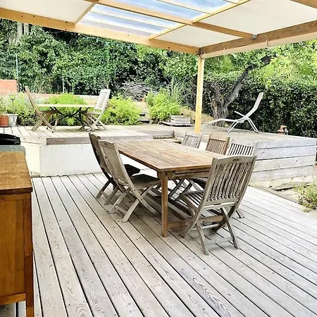Charming, Quiet House 7 Minutes Walk From Center Hébergement de vacances Antibes